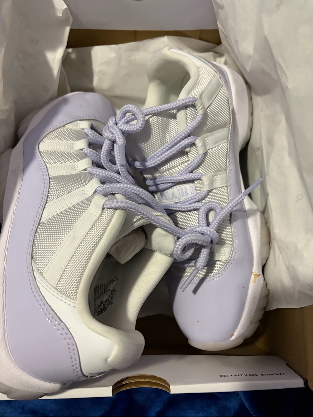 Jordan Women's Low-Top Sneakers in White and Light Purple